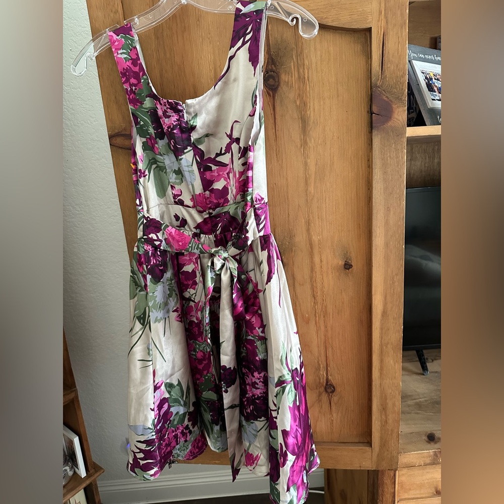 Floral super soft satin print tank Dress. Size small length 32’